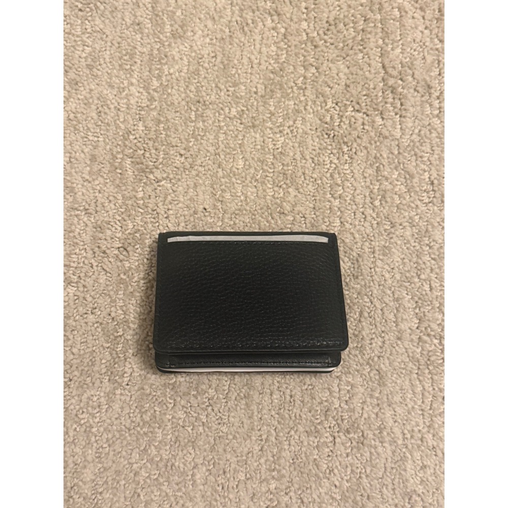 Michael Kors Carson Flap Mini Wallet Black‎ Leather – $178 Value, Yours Cheaper! - Picture 3 of 10